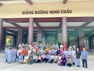 Cúng dường trường Hạ 2024